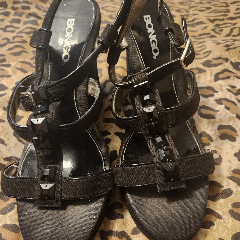 Black Bongo Jewel Sudded Heeled Sandals